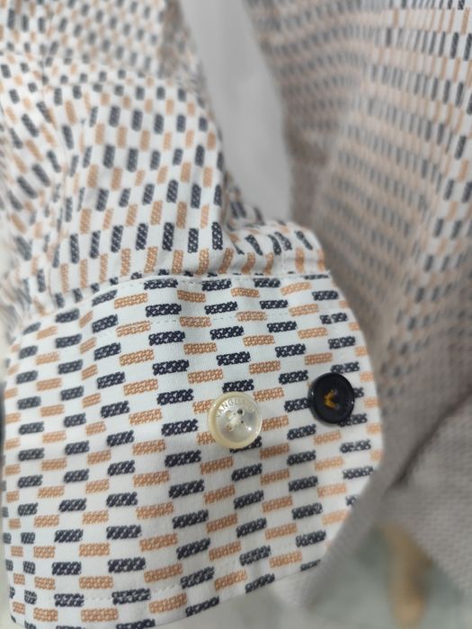 3e1b553f263a6e47f22b45a569092529