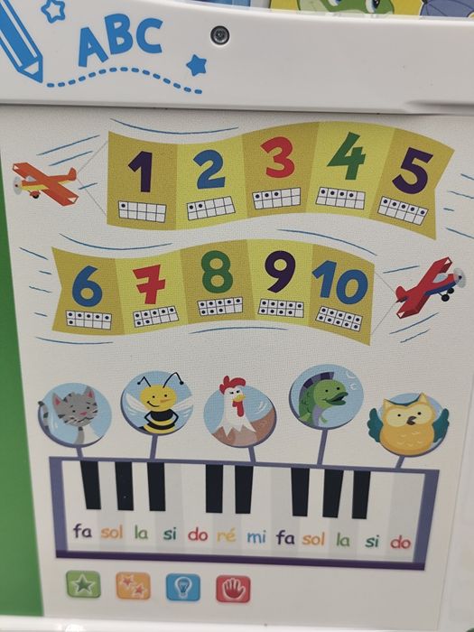 17eed58714d24e43cb931d6f9975555d