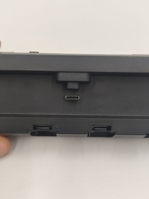 abc42b4efd2d4165db54220889edad7d